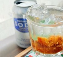 Stir-fried Red Fruit Soda