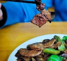 Stir-fried猪 Liver with Green Pepper