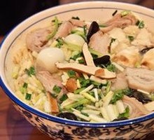 Hulu头 Steamed Bread in Soup