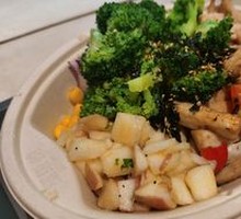 Fruitwood Smoked Chicken Breast Super Bowl