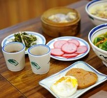 Signature Soup Pot Rich Chicken Noodle Soup