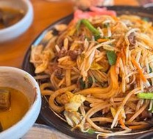 Beef Stir-Fried Udon