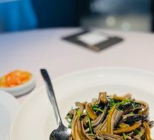 Braised Eel Back in White Sauce