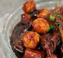 Grandmother's Braised Pork with Eggs