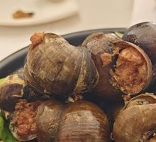 Snail Stuffed with Pork