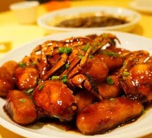 Stir-fried hairy crab with rice cakes