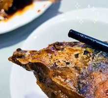 Shanghai-style smoked fish