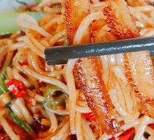 Spicy Beef Tripe Fried Noodles