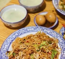 Special Egg and Pork Noodle Stir-fry