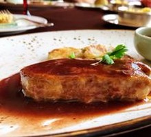 Pan-Seared Foie Gras with Fresh Fruit