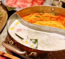 Tom Yum Coconut Dual Pot