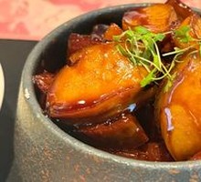 Braised Pork Belly with Abalone