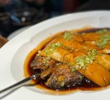 Braised Yellow Croaker with Rice Cake