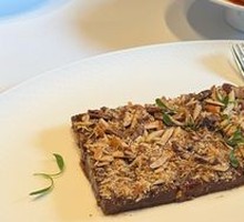 Crispy Beef Ribs with Nuts