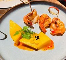 Tiger Skin Shrimp with Mango