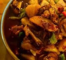 North Frontier Traditional Large Chicken