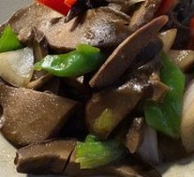 Stir-fried Wild Black Mushrooms from Altay