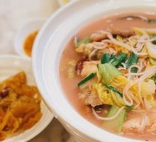 Fujian Seafood Noodles in Brown Sauce