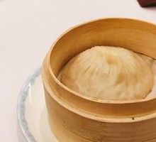 Crab Roe Soup Dumplings