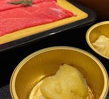 Freshly Peeled Golden Pillow Durian