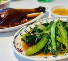 Braised Tofu Paste with Eel and Pak Choi