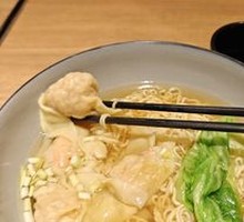 Fresh Shrimp Wonton Noodles