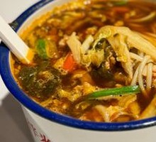 Small Pot Sour Spicy Rice Noodles