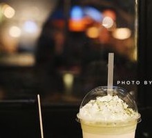Pink抹豫园 Shanghai Limited Milkshake