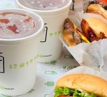 Spicy Smoked Bacon Beef Burger