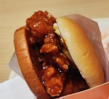 Sweet and Spicy Sauce Crispy Chicken Thigh