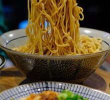 Crab Roe Fish Noodles