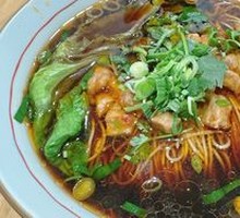 Shanghai-style Spicy Pork Noodles