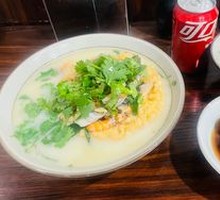 Pickled Cabbage with Shredded Pork