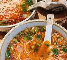 Signature Shredded Beef Noodles