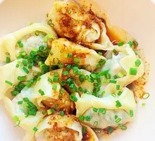 Sesame Sauce Noodle Dumplings