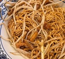 Shredded Pork with Vegetable Salad