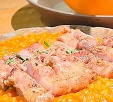 Tomato Kimchi Pork Rice Bowl