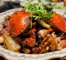 Spicy Crab with Side Vegetables