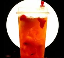 Hawthorn Honey-Steamed Rose Iced Tea