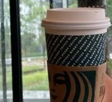 樱花燕麦玛奇朵