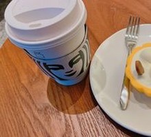 Peach如意 Tea Latte