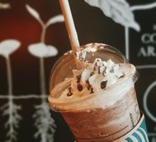 Starbucks Melted Dark Chocolate Oat Mocha