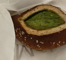 Pistachio Pretzel