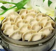 Cucumber Pork Filling Steamed Dumplings