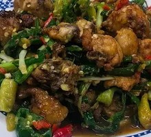 Hakka Stir-Fried Chicken Cubes Pot