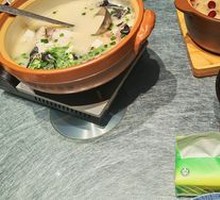 Qianshan Lake Fish Head Soup