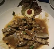 Sautéed Clams on Iron Plate