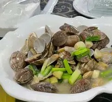 Scallion Oil Clams