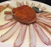 Steamed Long-legged Crab with Egg White