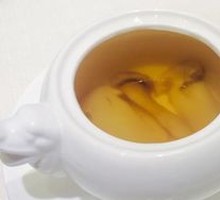 Clear Stewed Fresh Matsutake with Spring Water